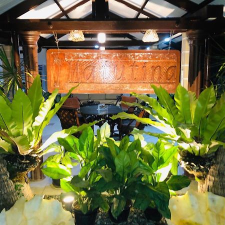 Matutina Pensionne Puerto Princesa Luaran gambar